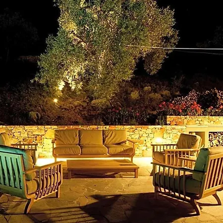 فيلة Sleeps 8 Pool Air Con Wifi
